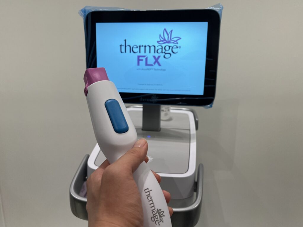 써마지 고주파 리프팅 장비의 모습